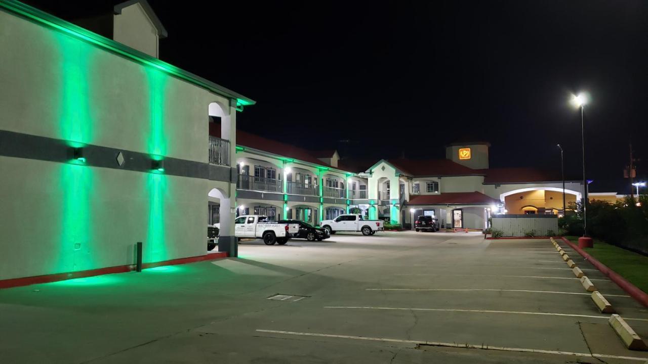 Palace Inn Addicks Zewnętrze zdjęcie